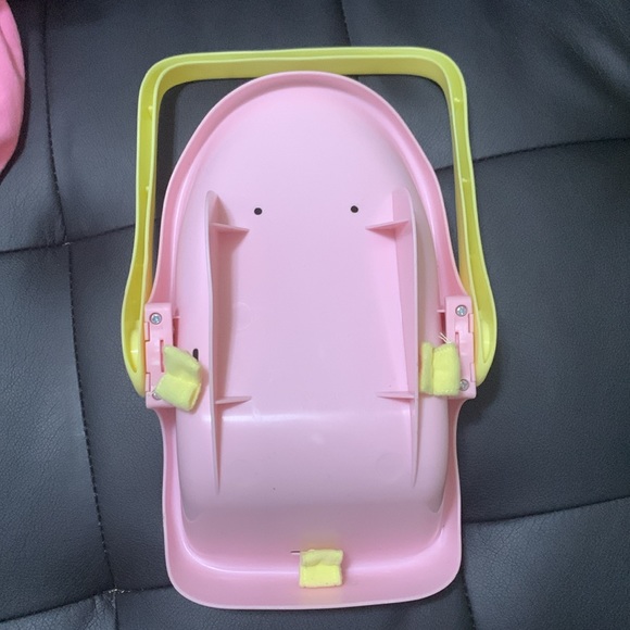 AA Cabbage Patch Kid baby doll with car seat - Picture 4 of 11